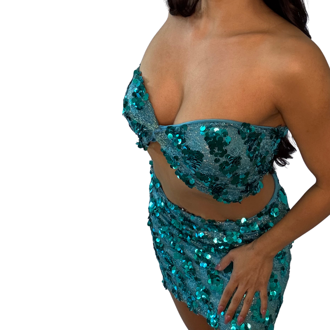 CRYSTAL BLUE TOP