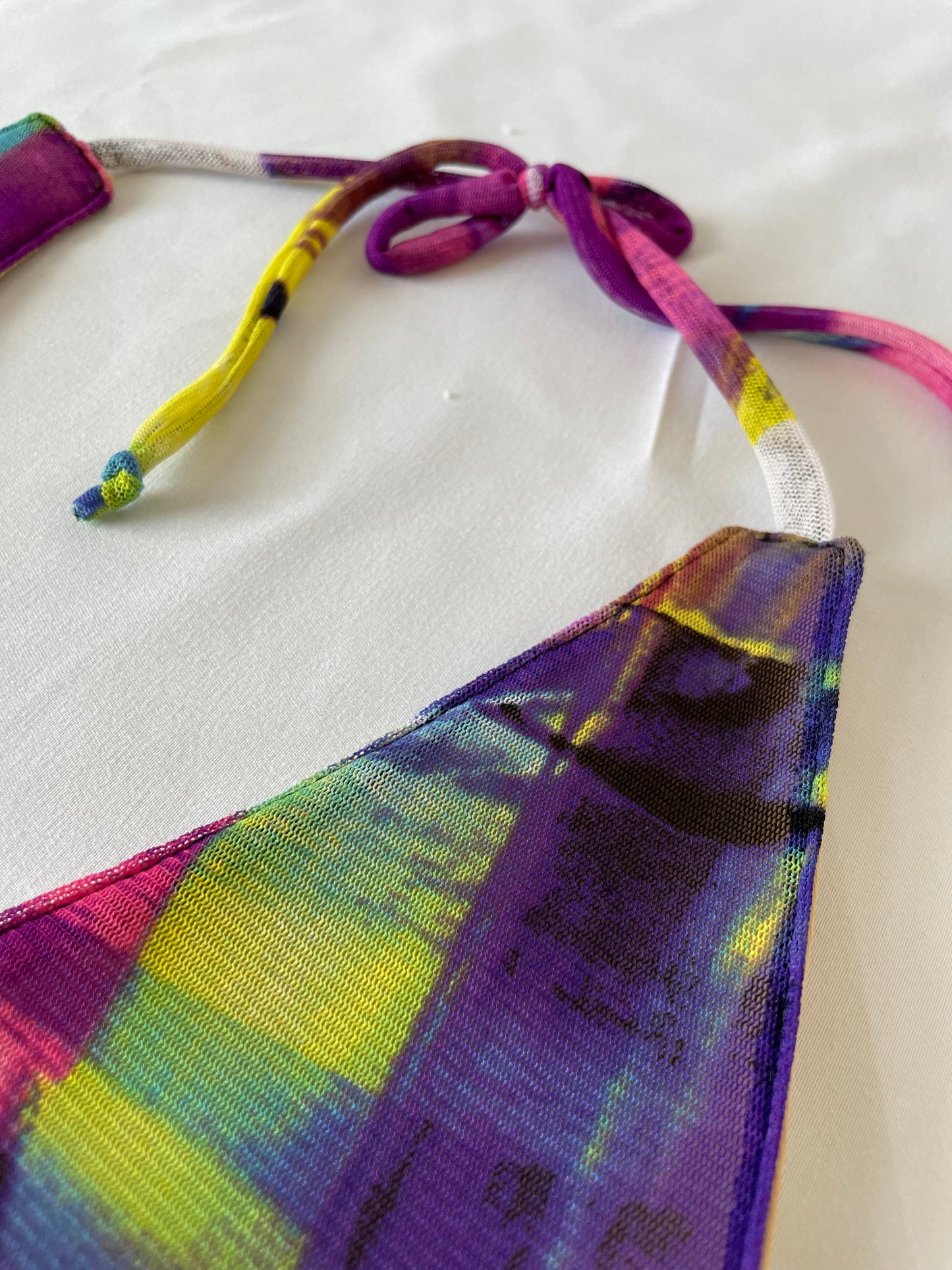 SWIRL HALTER