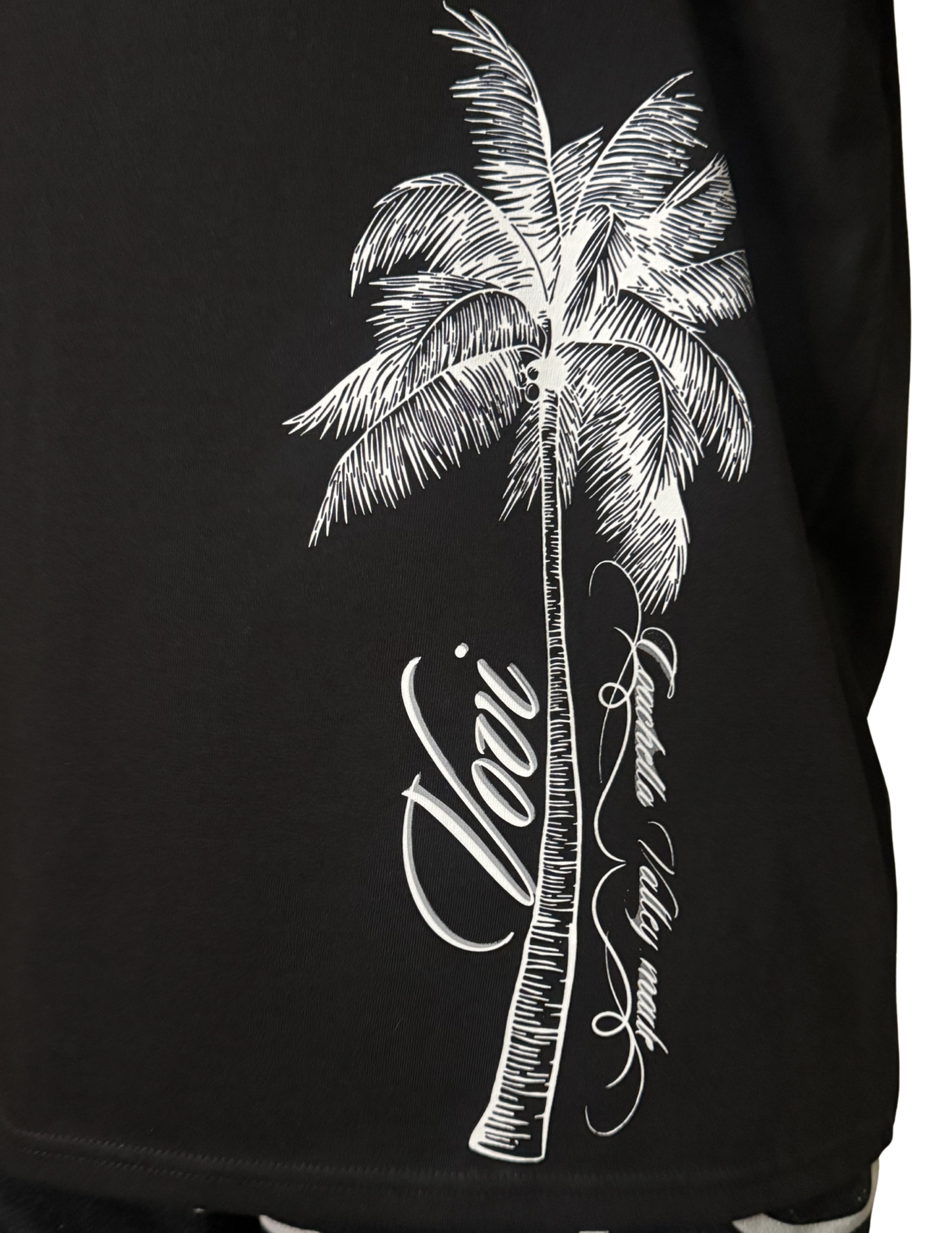 VOVI TEE (BLACK)